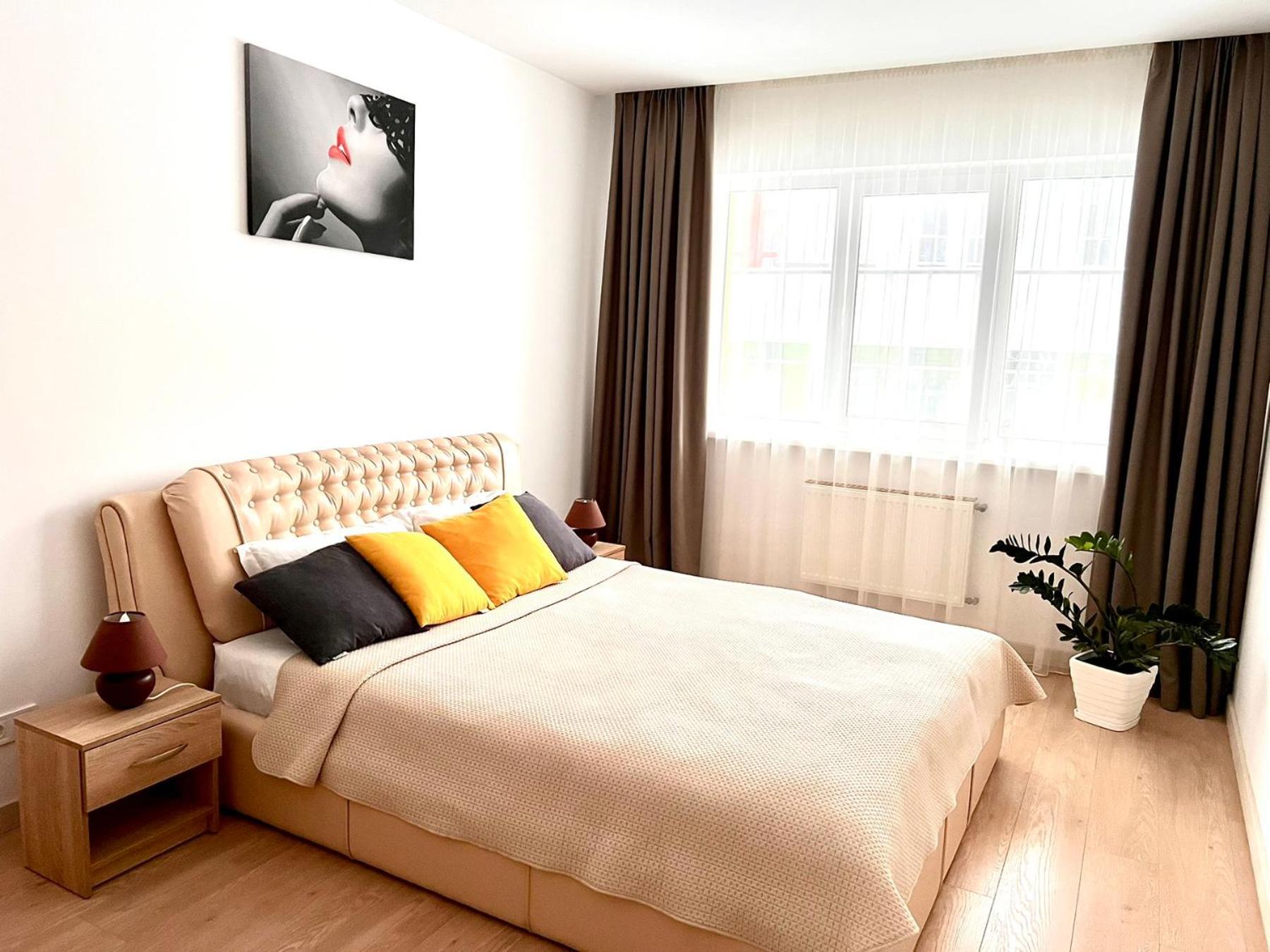Osapart Romantic Apartment In The Complex Great Britain Lemberg Exterior foto